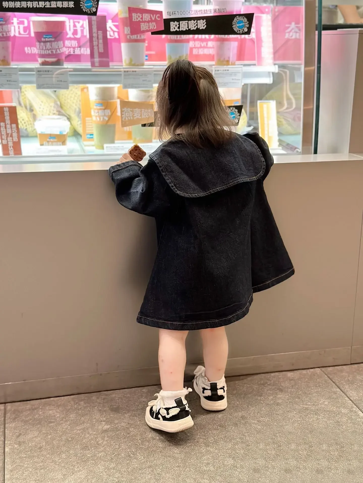 Fashion Autumn Baby Girls Denim Dresses Black Turndown Collar Knee Length Dresses Double Breasted Pullover Shirts 2024