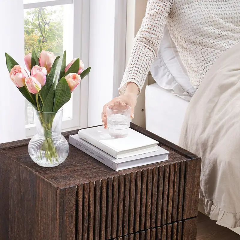 خزانة طاولة بجانب السرير، طاولة بجانب السرير، تخزين من الخشب الصلب، درج بسيط إسكندنافي بسيط، ضوء الجوز، مشاهير الإنترنت الصيني الفاخر #4