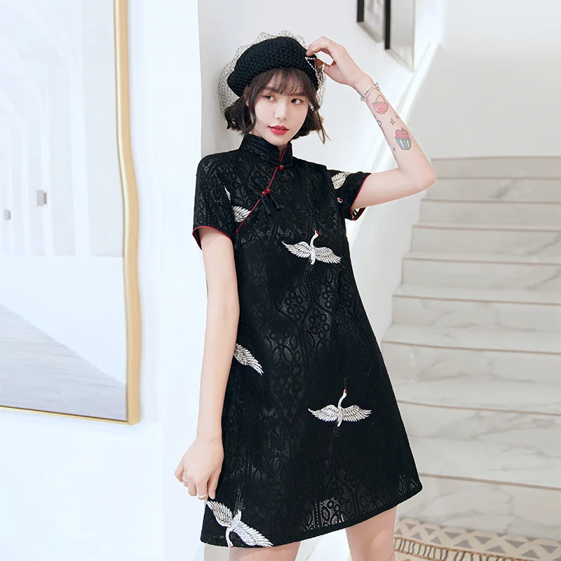 

Fashionable Chinese Style Improved Version Of Cheongsam Fashion Lace Embroidered Short Qipao Summer Daily Mini Dresses 2022 New