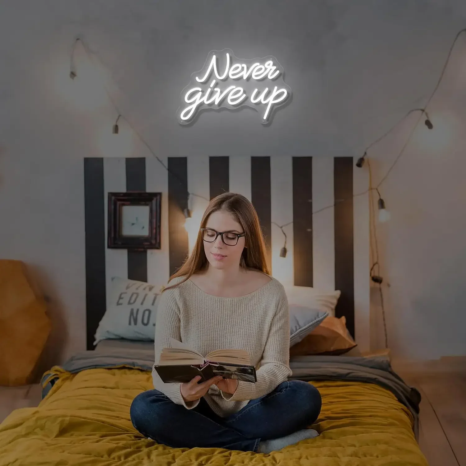 Never Give Up Neon Sign LED Wall Art USB Powered Lamp White Motivational Quote Decor Bedroom Office Gym Aesthetic Light