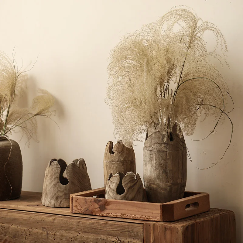 Wooden mountain flower arrangement, paulownia wood, hand-polished, old B&B, living room, dining table