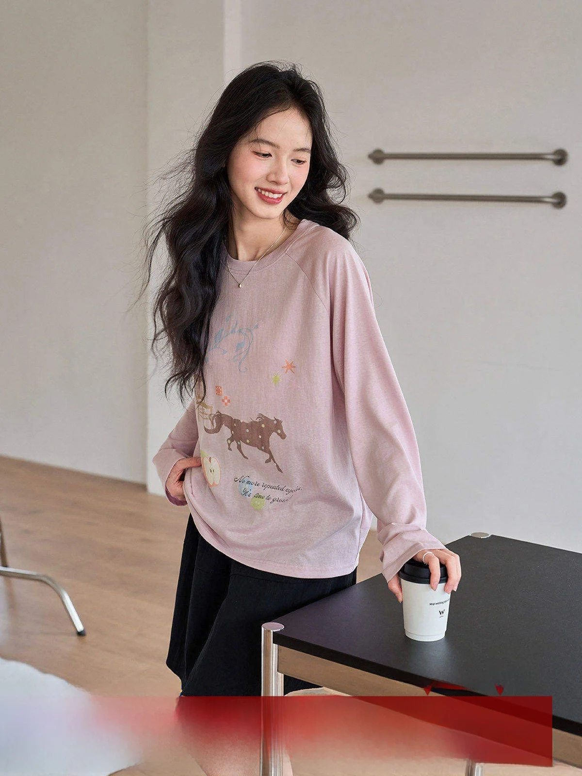 

MoZao Women's Long Sleeve T-Shirt Summer New Lazy Style Sunshade Cover up Top Thin Shoulder Insertion Printed Korean Version