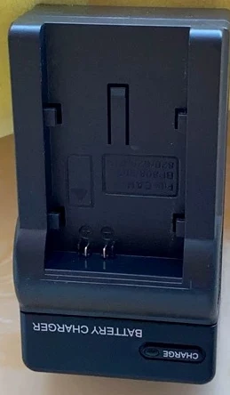 ，。for Canon Camera FS10 FS100 FS11 FS20 FS21 FS22 Charger BP-808 Battery，。