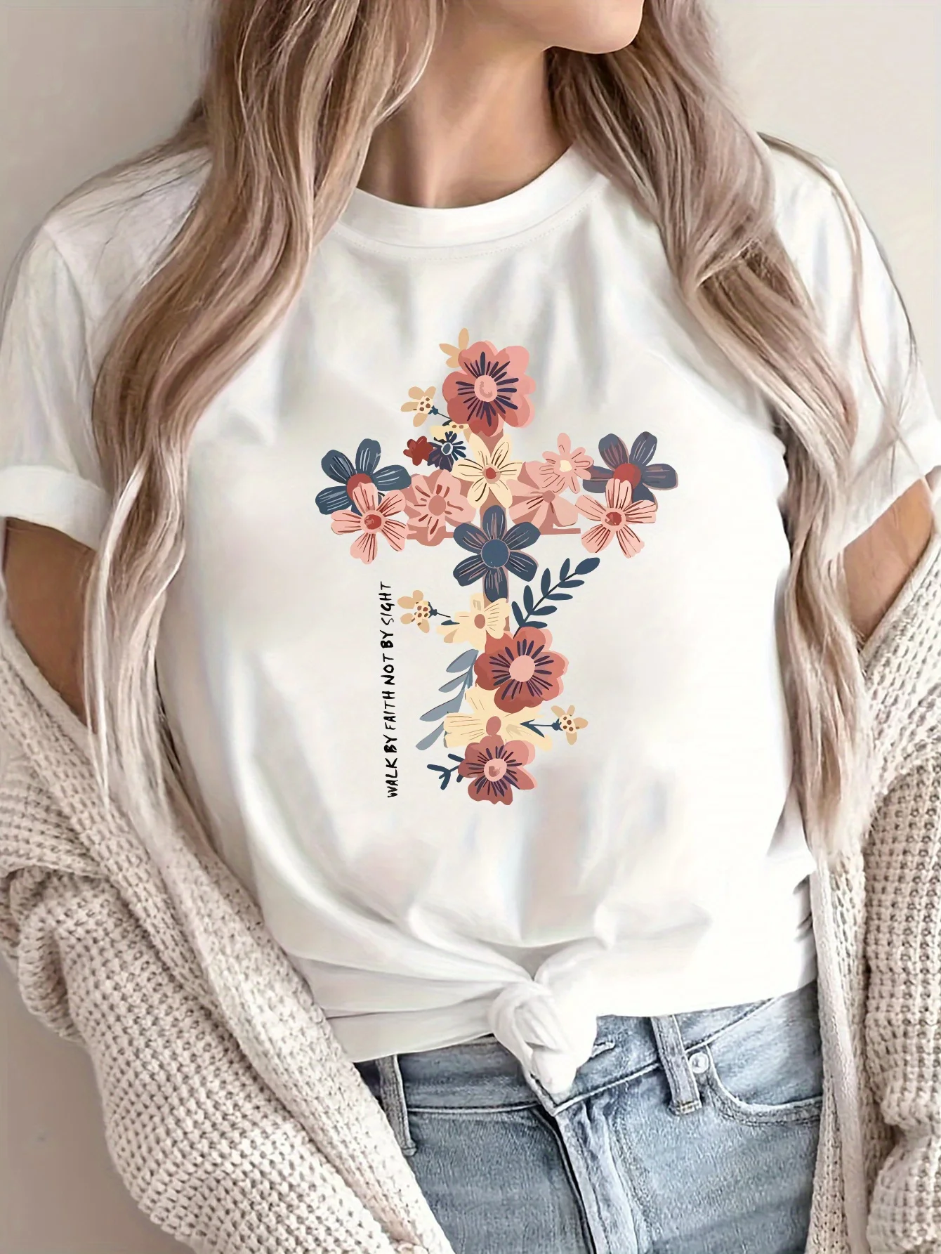 

Women's Floral Cross Jesus Print T-Shirt Round Neck Short Sleeve Cotton Tee Retro Hip Hop Y2k T-shirt Summer Tops Women Clothing