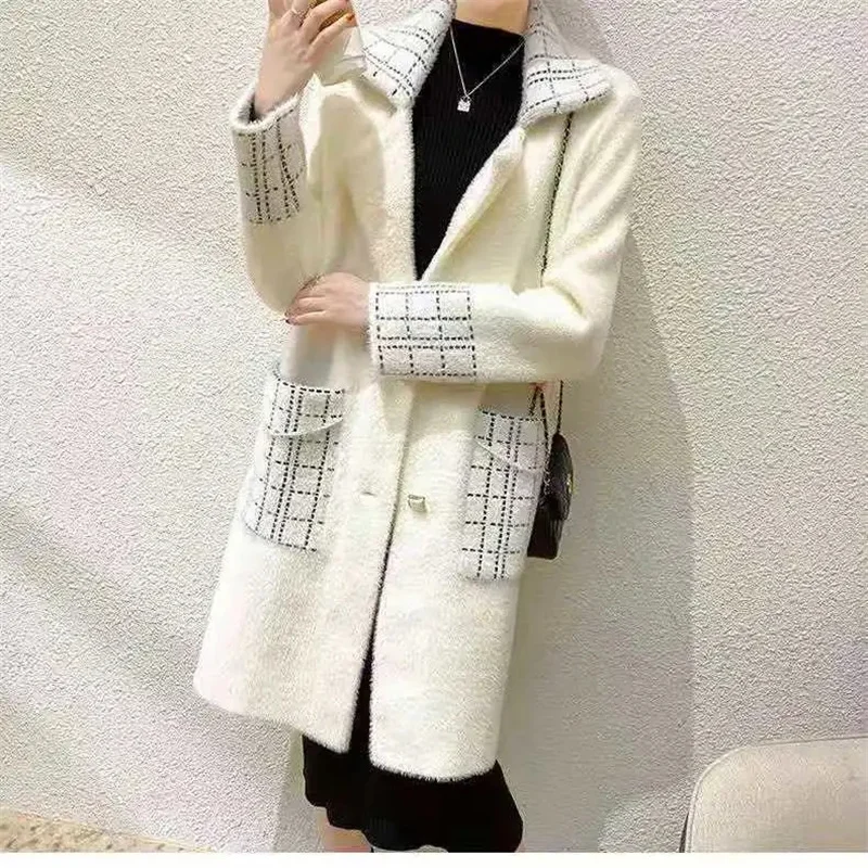 

Женское пальто из искусственного норкового бархата, НОВОЕ осенне-зимнее женское пальто, куртка, женская корейская простая длинная норковая ветровка