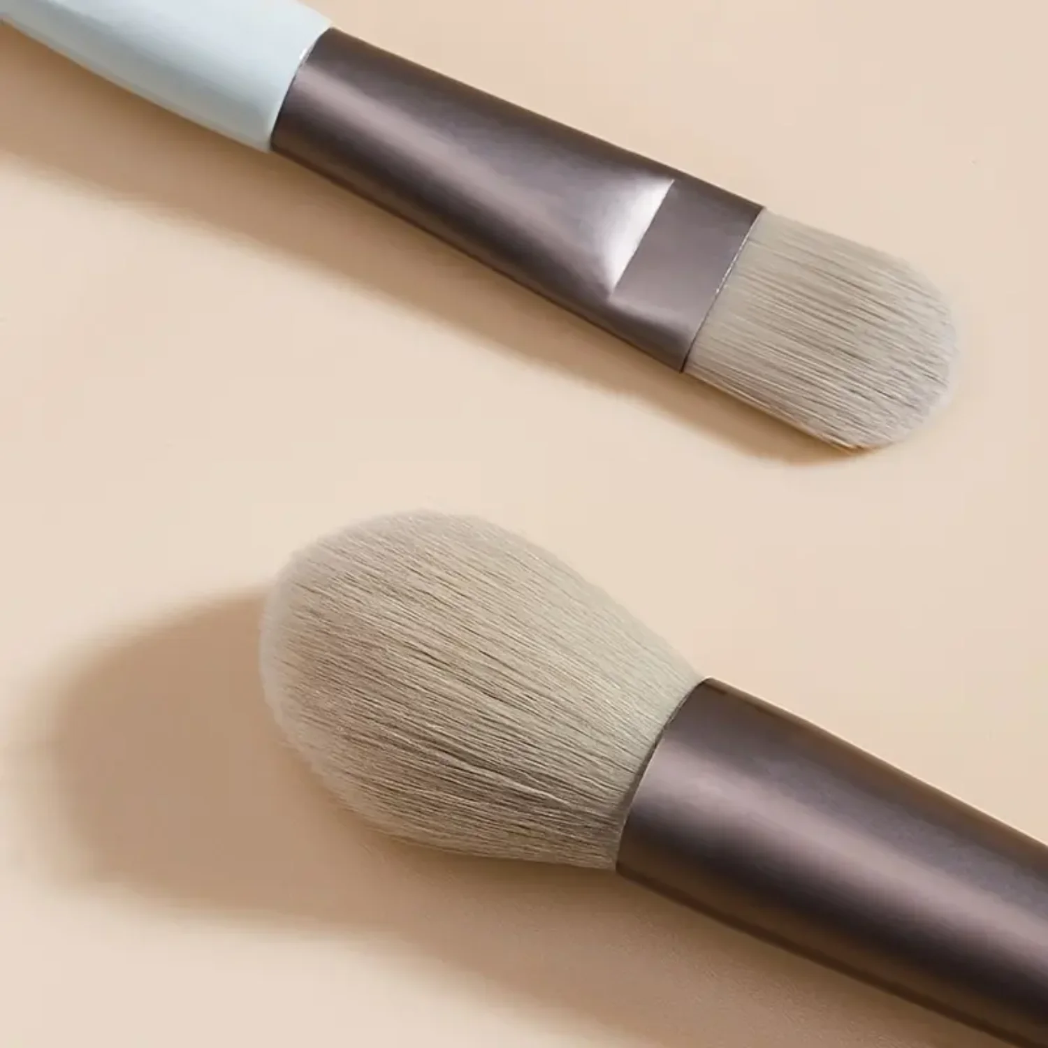 Travel Makeup Brushes Set 8 Pcs: Foundation, Blush, Eye Shadow, Eyelash, Lip & Brows Kit - Portable & Mini Size