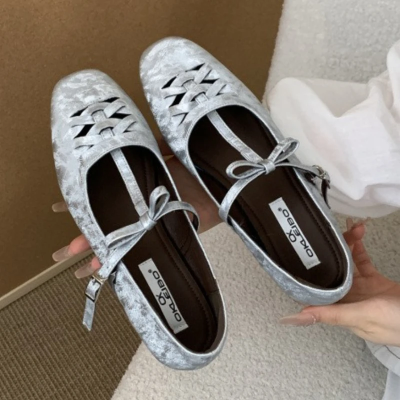 

Удобные атласные полые туфли Мэри Джейн, женские балетки на мягкой подошве с квадратным носком, женские элегантные модельные туфли с пряжкой и бантом, туфли-лодочки