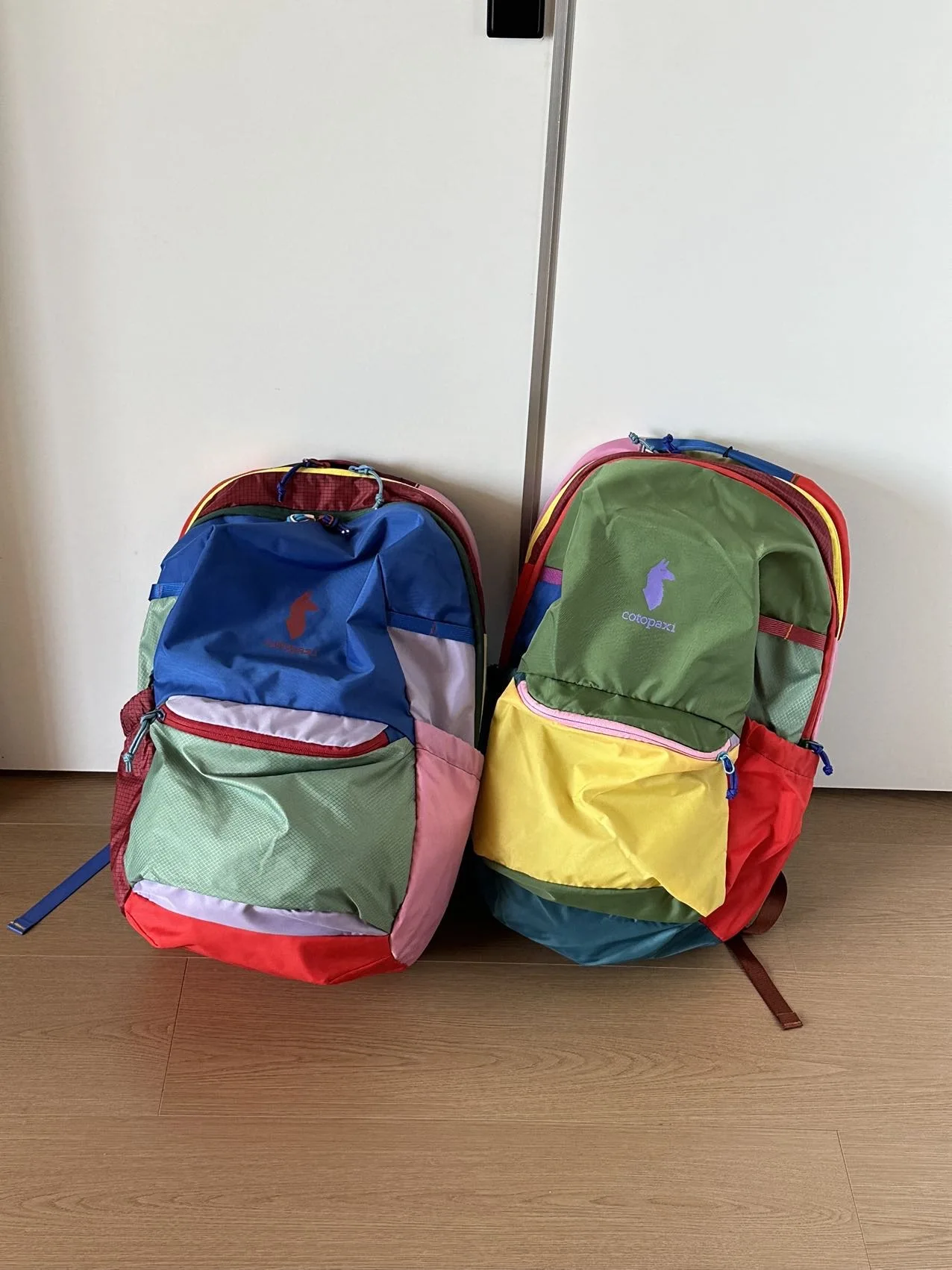 zaino-da-viaggio-e-trekking-cotopaxi-new-american-llama-30l-zaino-a-doppia-spalla-con-cartoni-animati-zaino-trendy-da-collezione