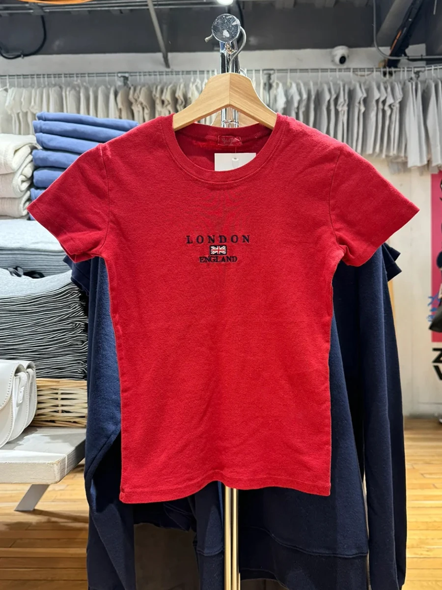 Vintage Roten Brief Flagge Stickerei Baumwolle T-shirt Frauen Oansatz Sommer Kurzarm T-shirt Amerikanischen Dünne Beiläufige Crop Y2K Top – Detail 1