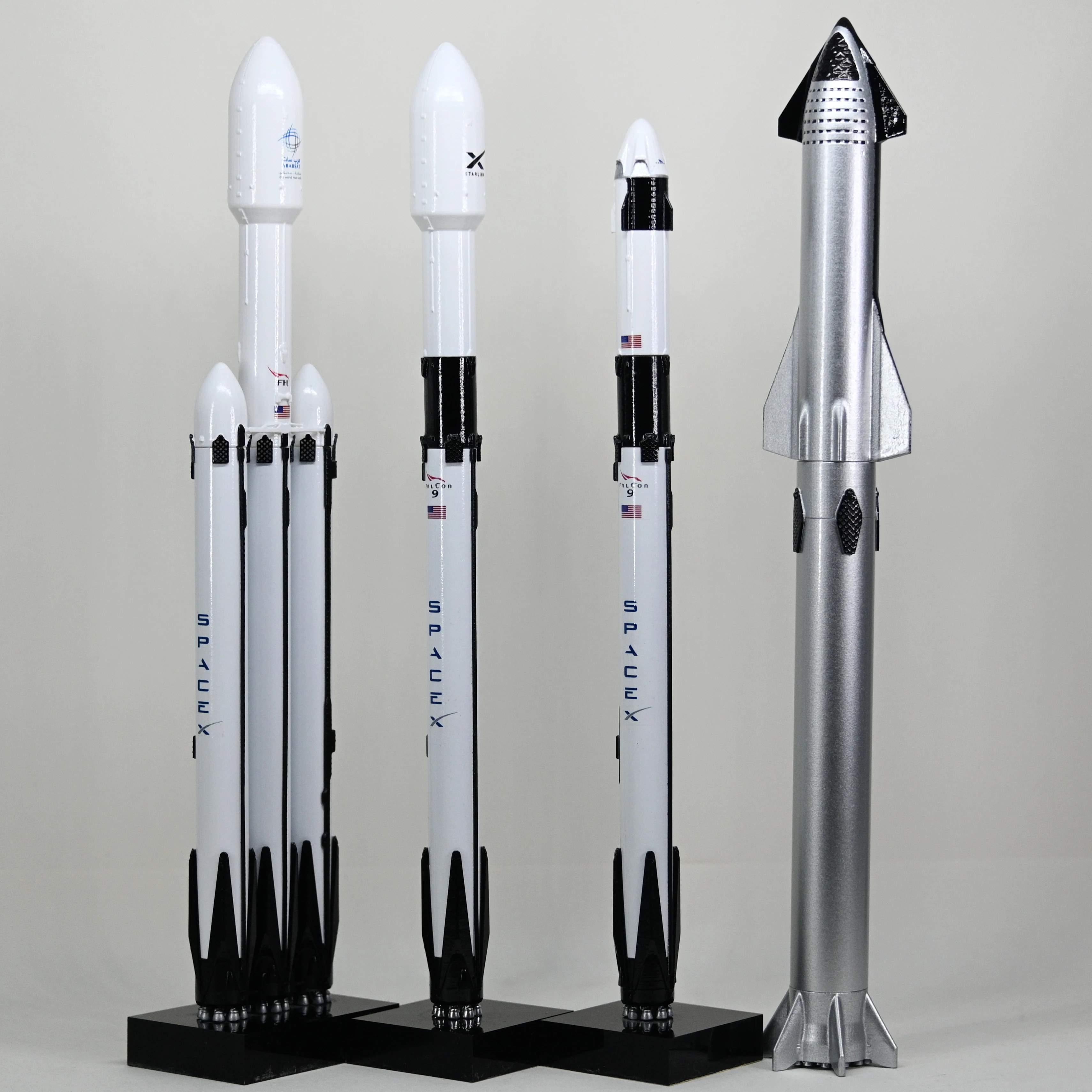 SpaceX Model Store Dragon Starship Falcon 9 Rocket Heavy Falcon Static Model Art Ornaments Set Aerospace Gift