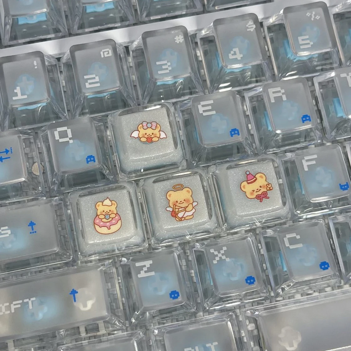 4Keys Cute Bear Transparent Keycap Custom Personalised Cartoon DIY Kawaii Keycaps for Cherry MX Switch Mechanical Keyboard
