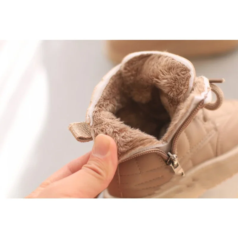 Children Warm Boots Winter Boys Plus Thicken Velvet Shoes Girls Waterproof Short Boots Baby Non-slip Outdoor Cotton Sneakers