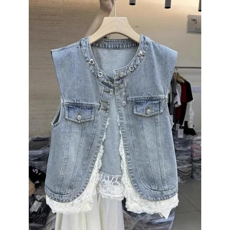 

Spring New Sle Diamond Embellished Letter round Neck Sleeveless Lace Patchwork Denim Vest Women Commute Short Length Modera...