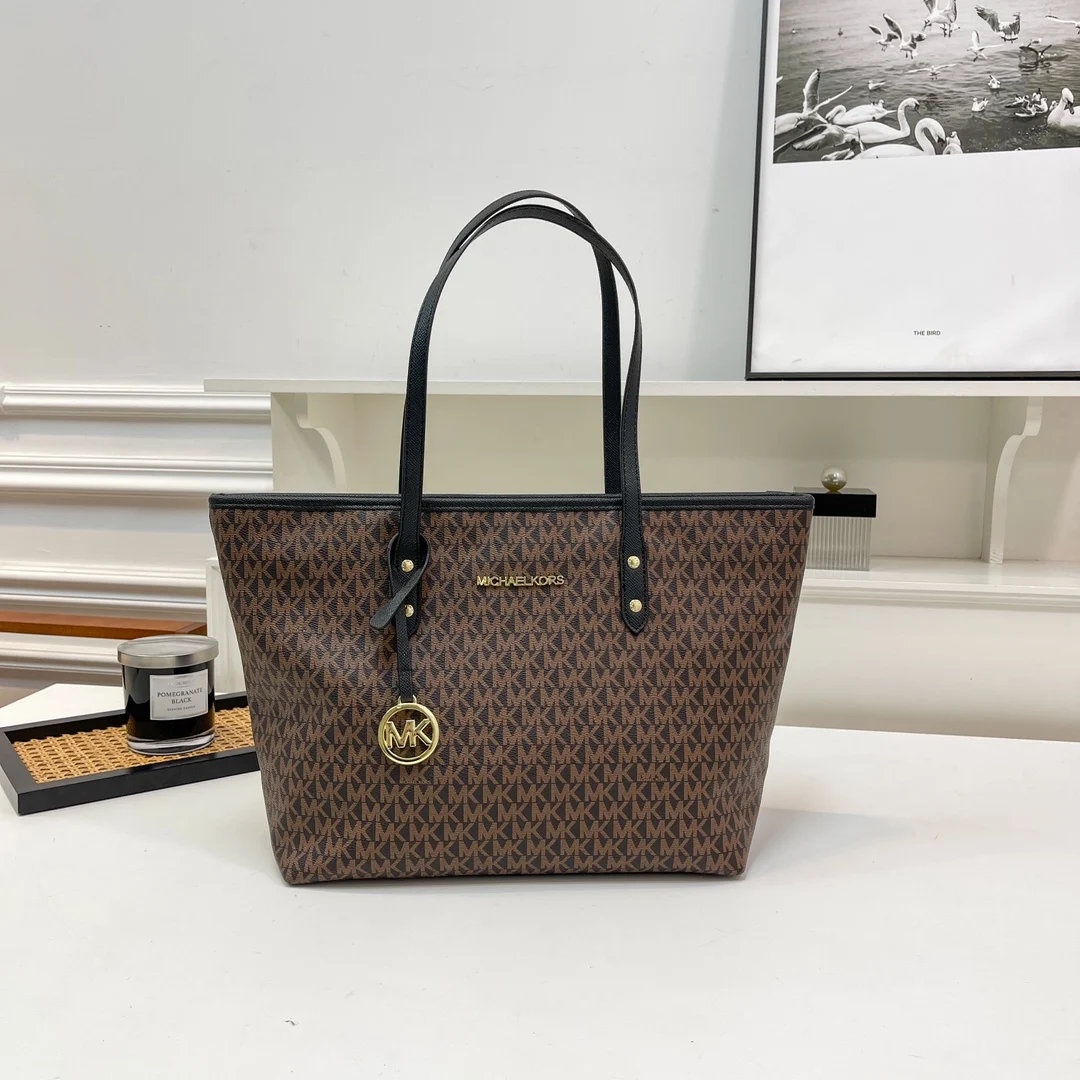 

Michael Kors Women's 2026 High-End New Casual Large-Capacity Light Luxury Mk Brand Handbag Letter Handheld Bag Vegetable Basket