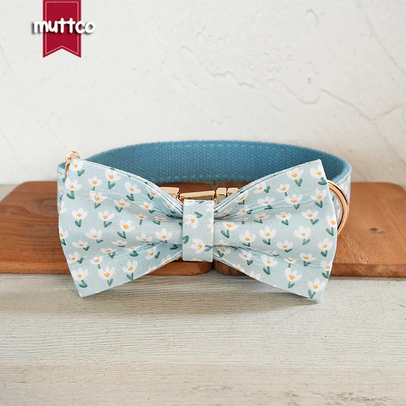 MUTTCO the floral pattern on the dog collar BIGHT BLUE PLUMERIA recalling the simplicity and beauty of time UDC170