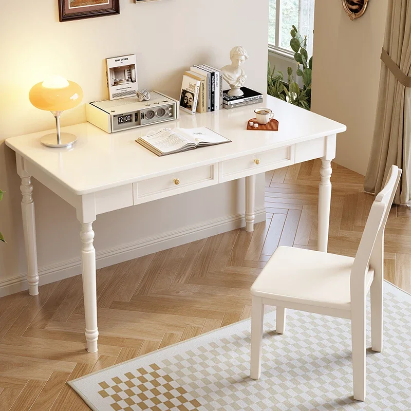 Scrivania nera interamente in legno massello Camera da letto americana per studio domestico Tavolo da scrittura per scrivania per computer retrò francese europeo per piccoli appartamenti