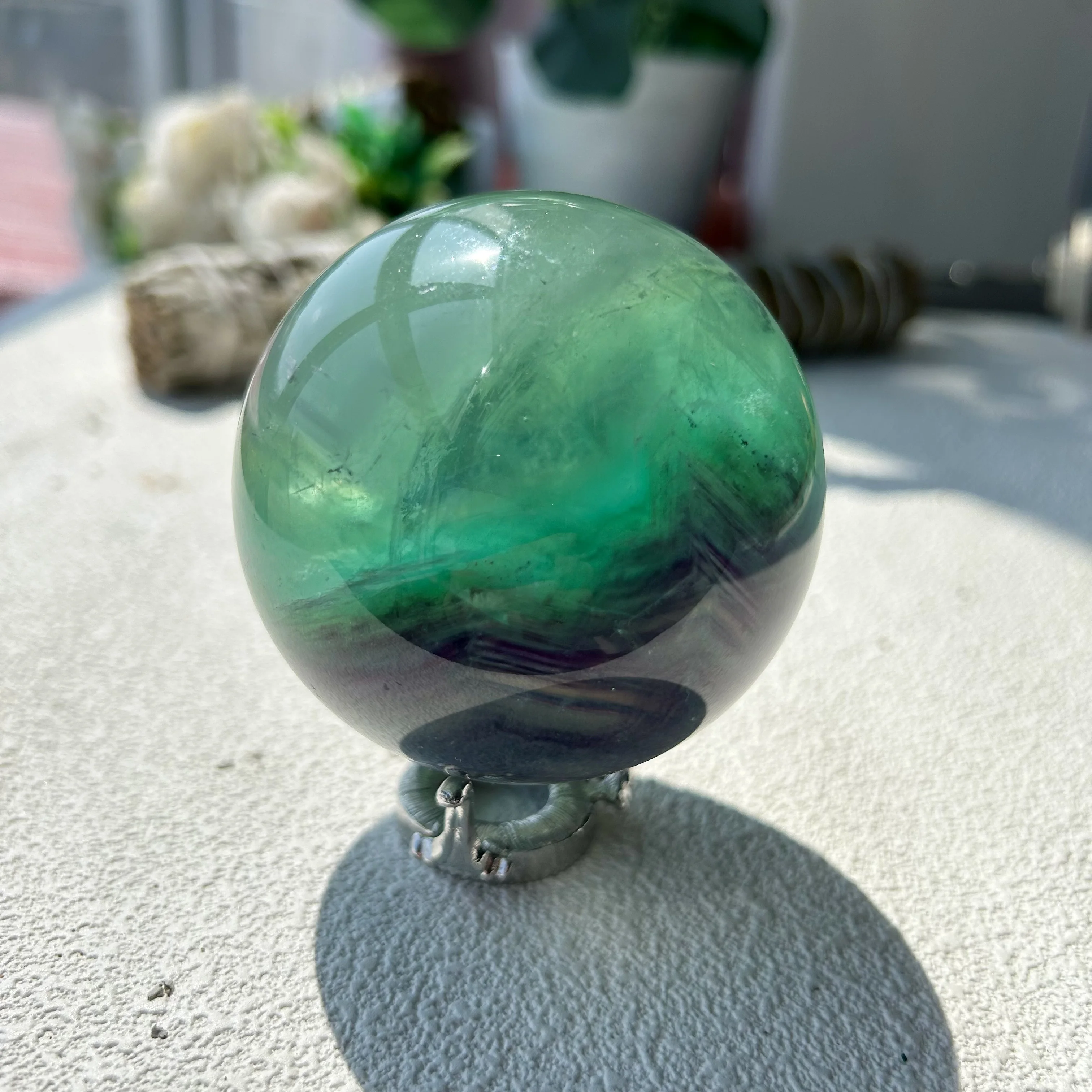 

High Quality Natural Deep Green Fluorite Sphere Calming Crystal Healing Ball Home Décor Gifts 6th 560g 69mm