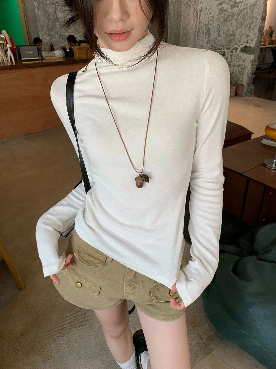 Warm White Half-High Collar Ba - огляд і ціна Base Layer Top