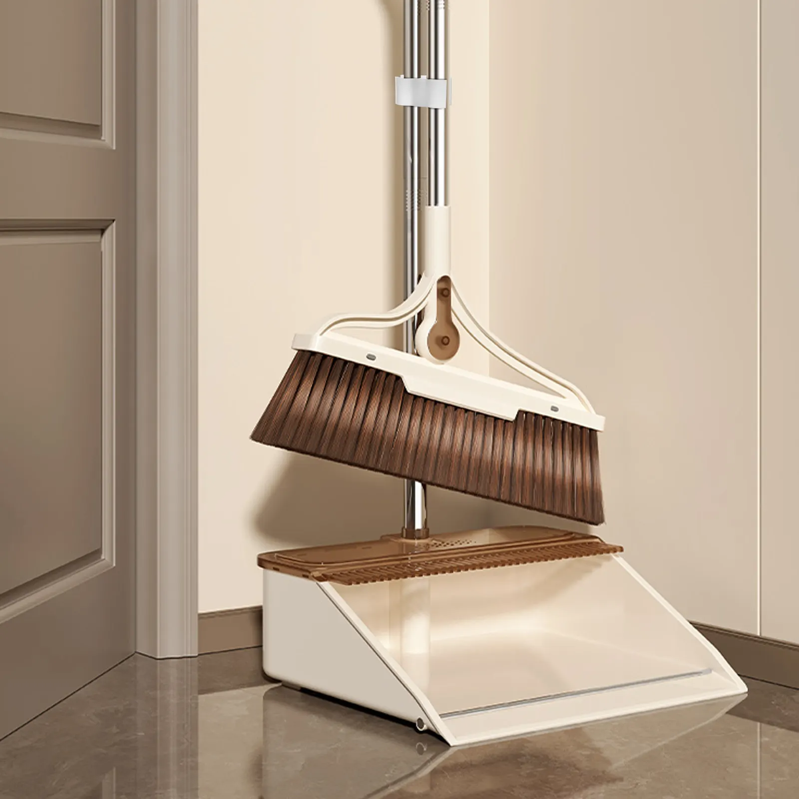 

2Pcs Sturdy Plastic Broom Dustpan Securing Set Double Clip Connector for Effortless Attachment Compatible with Most Brooms and