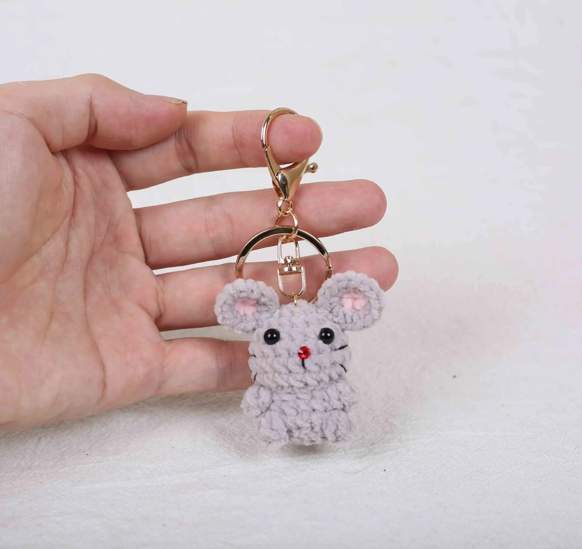 Mini Gestrickter Tier-Anhänger Handgemachter Mini-Affen-Schlüsselanhänger Niedlicher Tier-Schlüsselring Rucksack-Deko – Detail 3