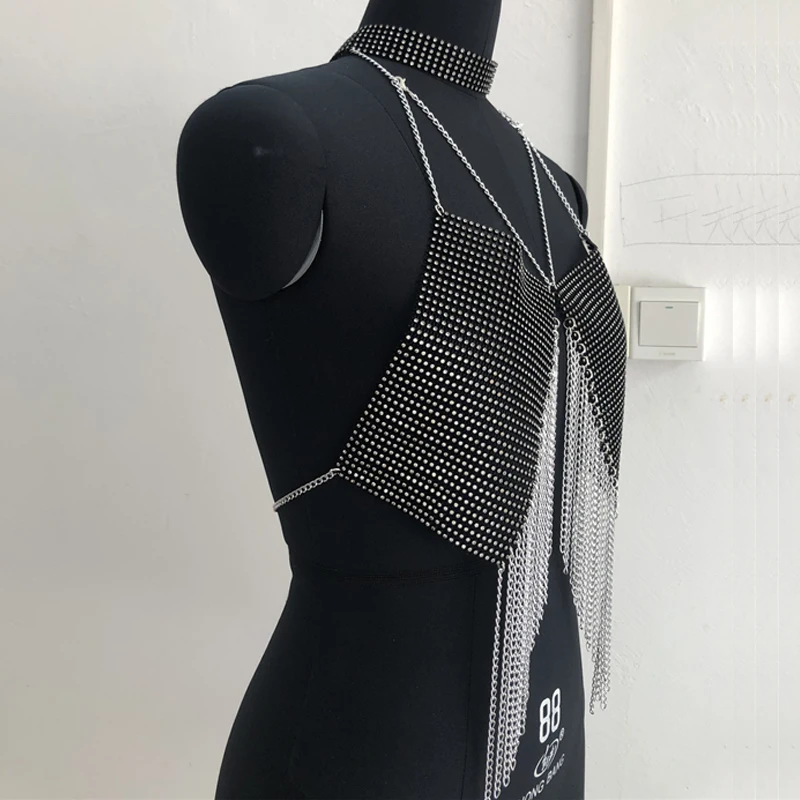 لامعة حجر الراين شبكة صيد السمك الجوف خارج شبكة البنطال القصير Y2K المرأة العصرية انظر من خلال شرابة حفلة التستر ليلة ملابس للنادي تانك القمم