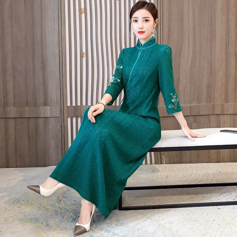 

Женское восточное платье Aodai Cheongsam с цветочной вышивкой, вьетнамские костюмы, вечернее длинное платье