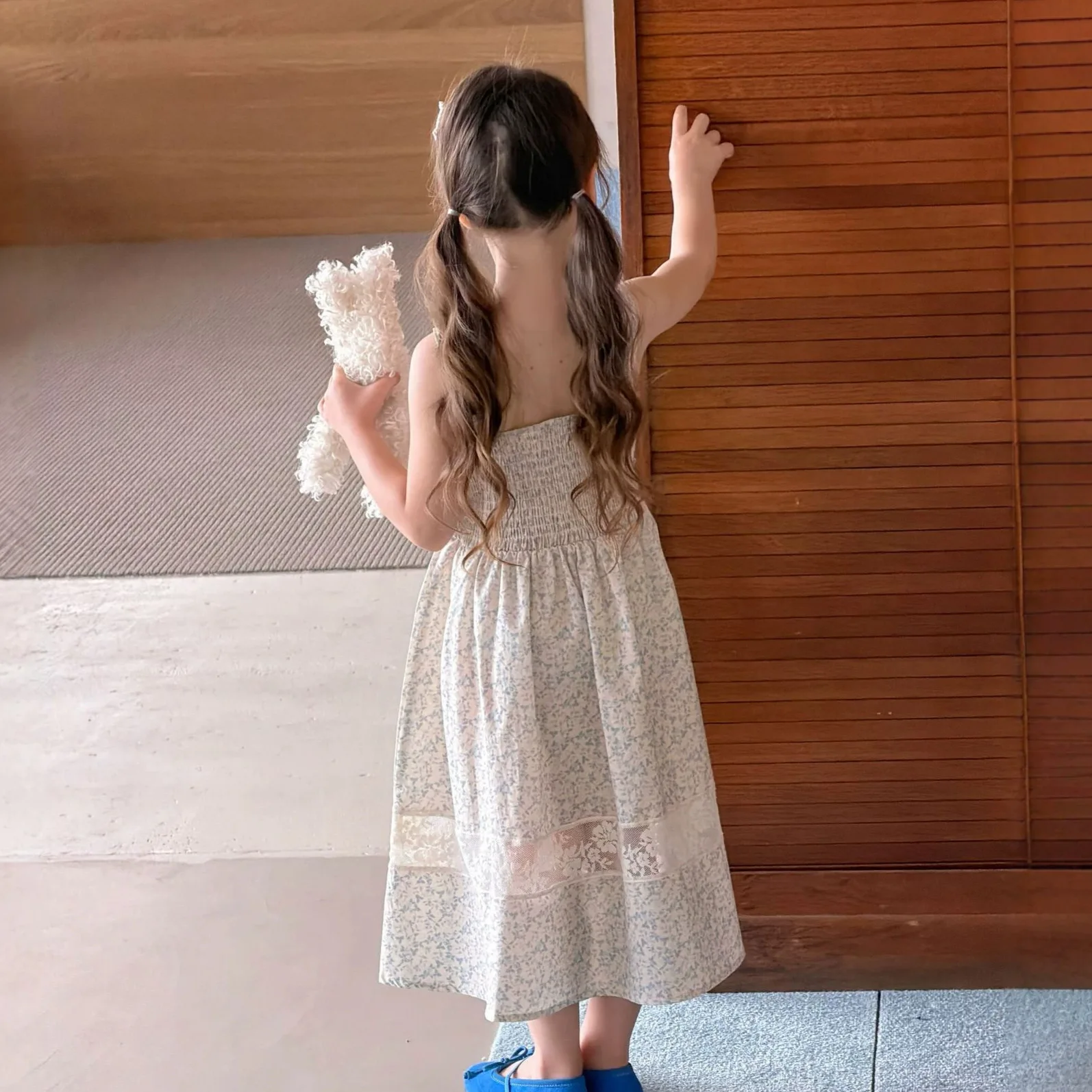 Girls' dress 2026 summer new children's lace patchwork floral baby sweet countryside dress
