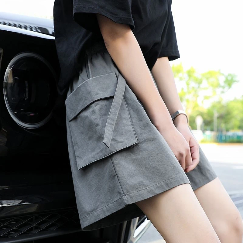 Trendy Summer 2025 Casual Knee Length Shorts Women Loose Straight Leg Elastic Waist Workout Shorts