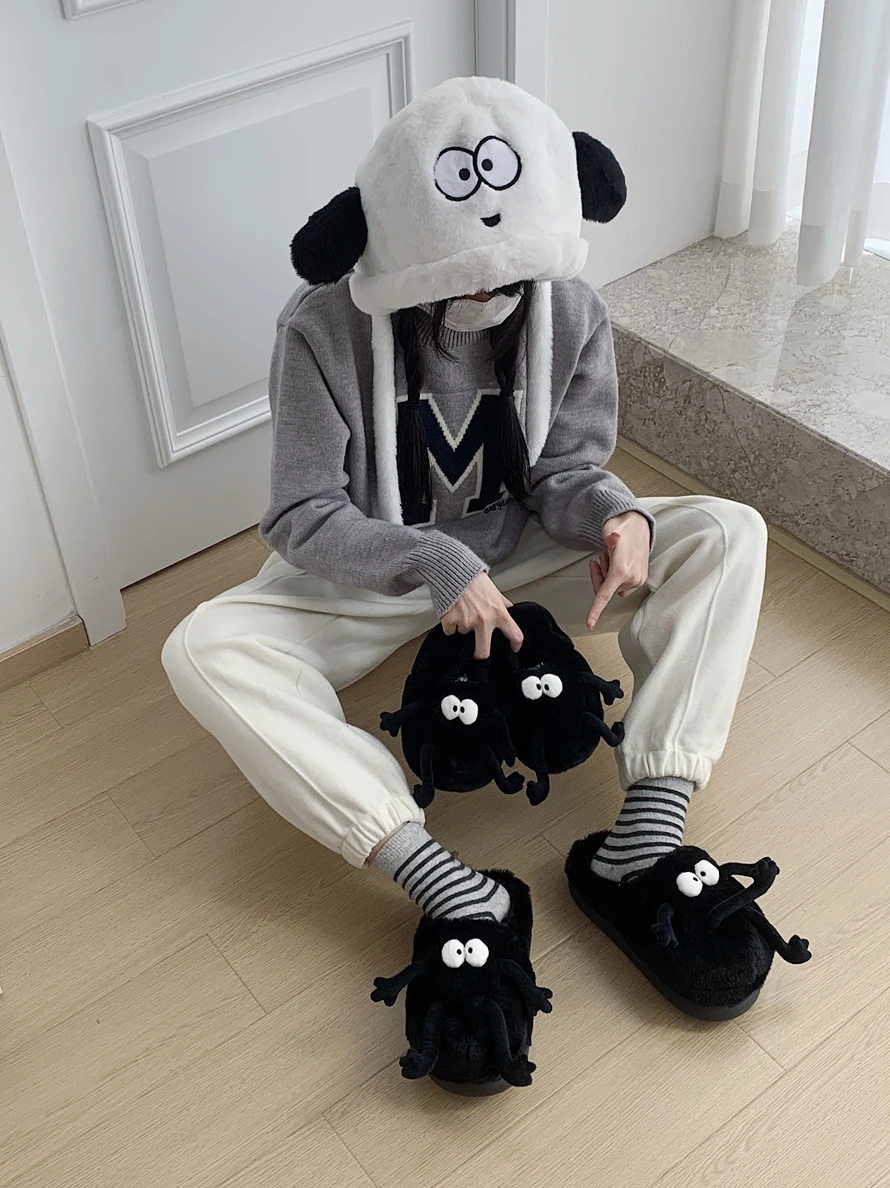

Cute Cartoon Coal Ball Cotton Slippers Couples Home oes Men's Women's Winter Warm Fluffy Indoor Slippers Comfortable Slip-On