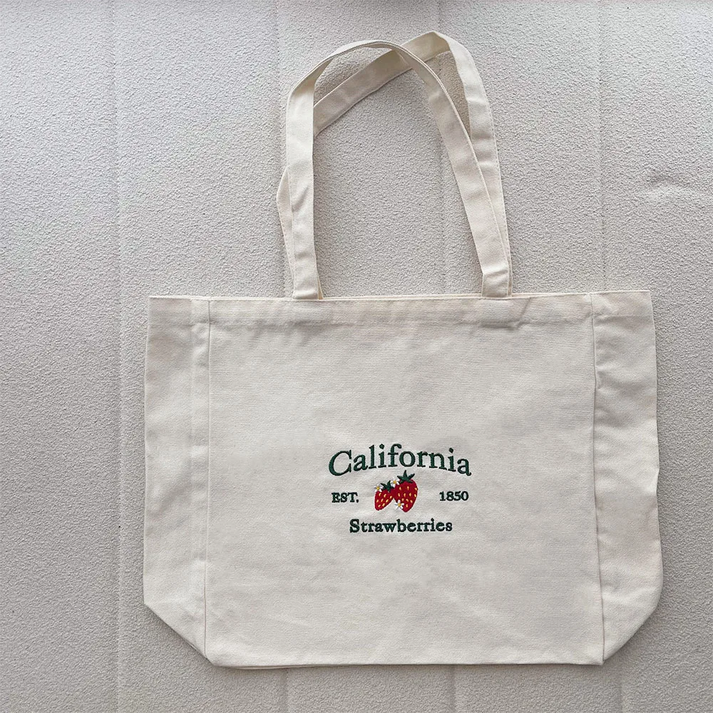 California EST.1850 Strawberries Vintage Embroidered Women Aesthetic Handbag 90s Street Fashion Reusable Canvas Shopping Bags