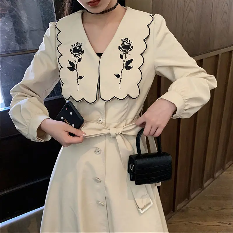 

One-Piece Dress French Rose Embroidery V-neck Blazer Dress Women Slim Elegant Party Dress 2024 Women Korean Fashion Clothing New