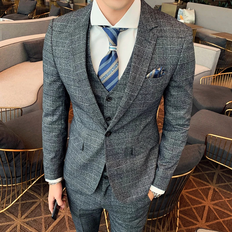 

2024 High Quality Men's Wear (suit + Vest + Trousers) Wedding Fashion Suit Handsome All-in-one Banquet Three-piece Plaid Dress