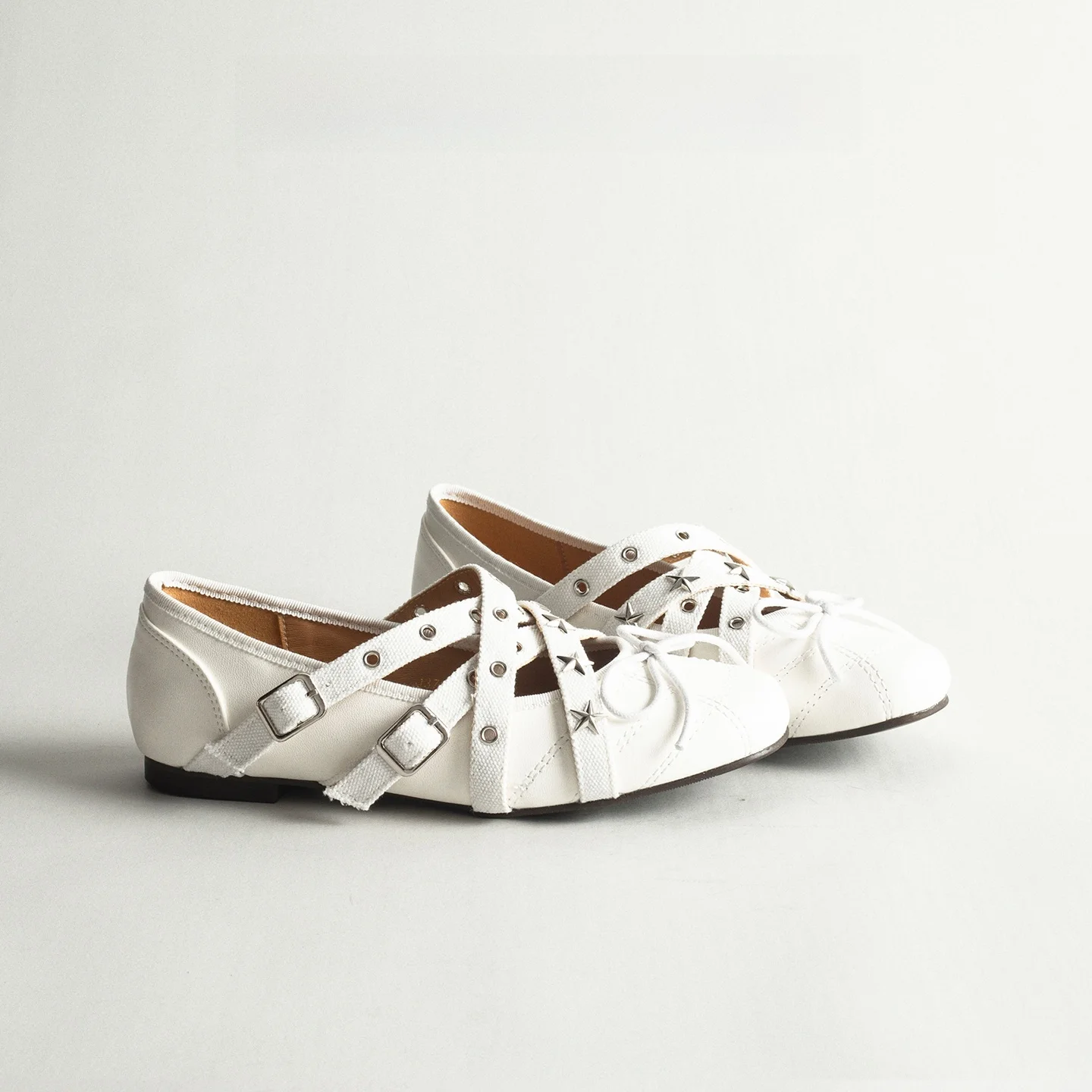 scarpe-mary-jane-stile-retro-da-donna-ballerine-alla-moda-con-nodo-e-borchie-fondo-piatto-comode-con-punta-rotonda-e-cinturino-incrociato