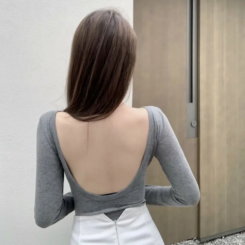 

Сексуальные женские футболки с открытой спиной и длинным рукавом, стильные темпераментные модные универсальные простые однотонные удобные женские футболки для улицы