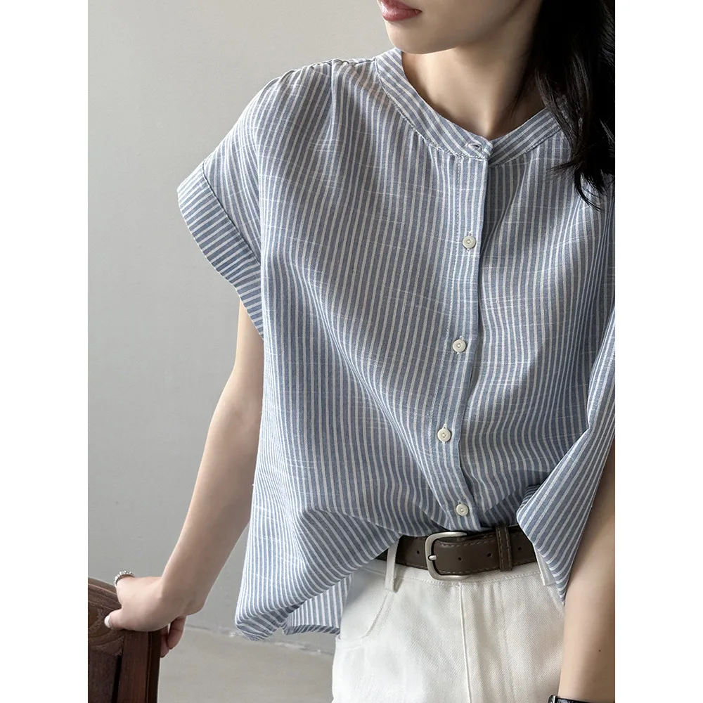 

Japanese striped round neck short sleeved shirt for women in summer versatile and chic small shirt