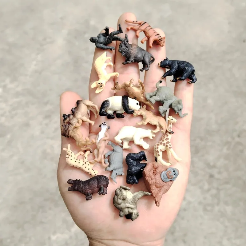 Miniature Landscape Flower Pots Elephants Lions Giraffe Hippo Rhinoceros Action Figures Creative Ornament Accessories Toys