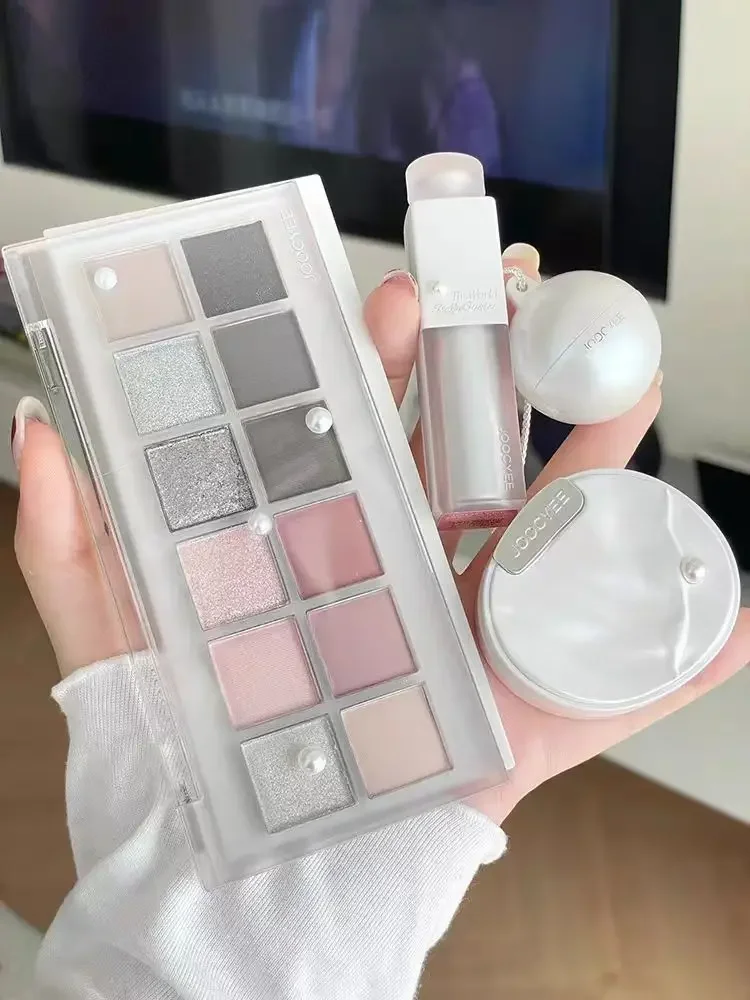 Joocyee コスメティックス 12 色アイシャドウパレット 防水 長持ち ブラッシュ＆ハイライター リップスティック デリケートメイク