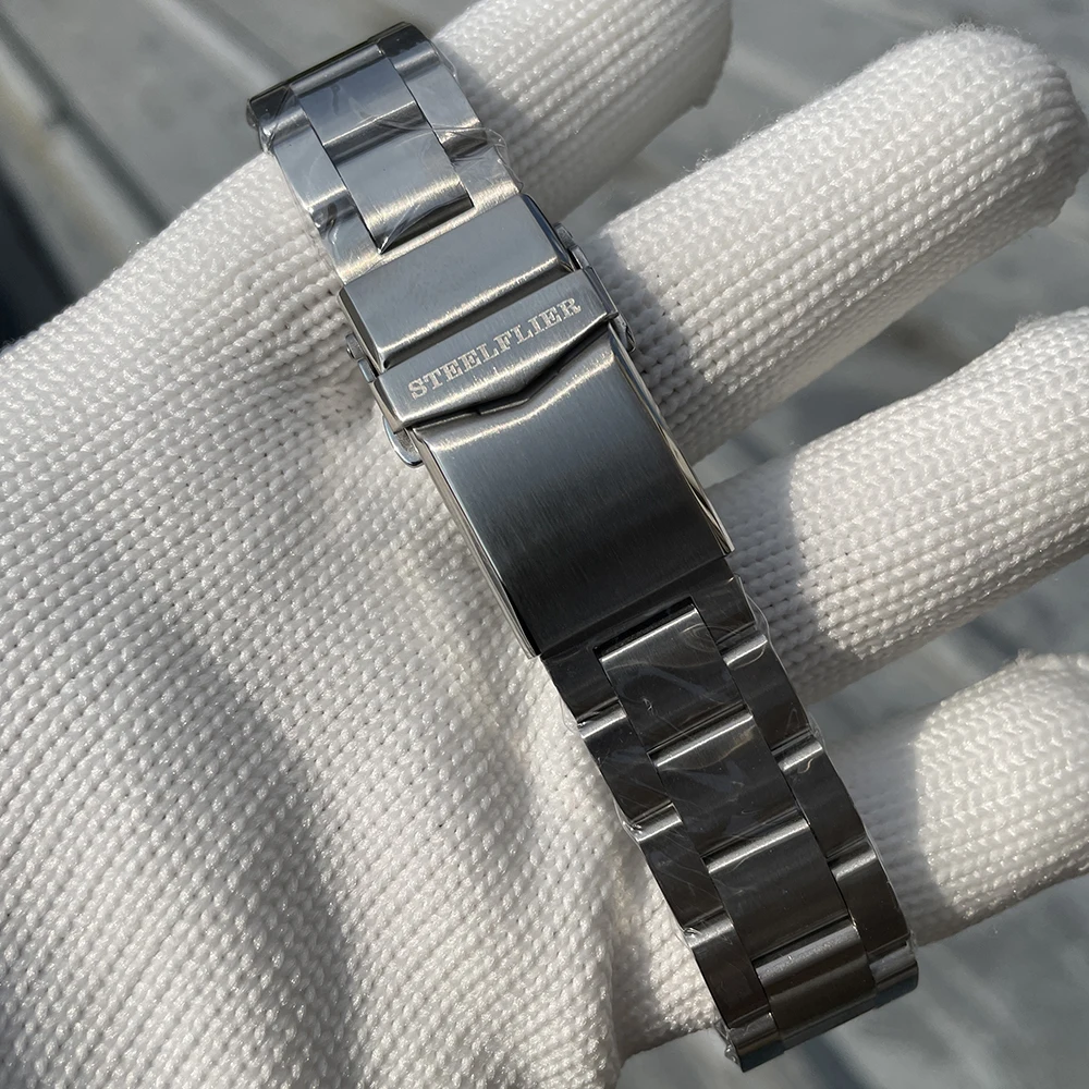 SF745 STEELFLIER Dive Wristwatch VH31 Silent Movement Super