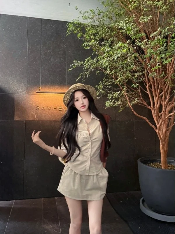 

Slim Fit Shirt And Half Skirt Set Trendy mid Sleeve Quality Fashionable Summer Outfit for Women Commute Style Chinese Brand
