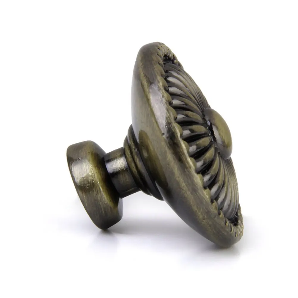 

1 Unit Zinc Alloy Cabinet Knob Bronze Finish 30Mm Round Drawer Pull with Floral Pattern for Home Office Furniture Decor