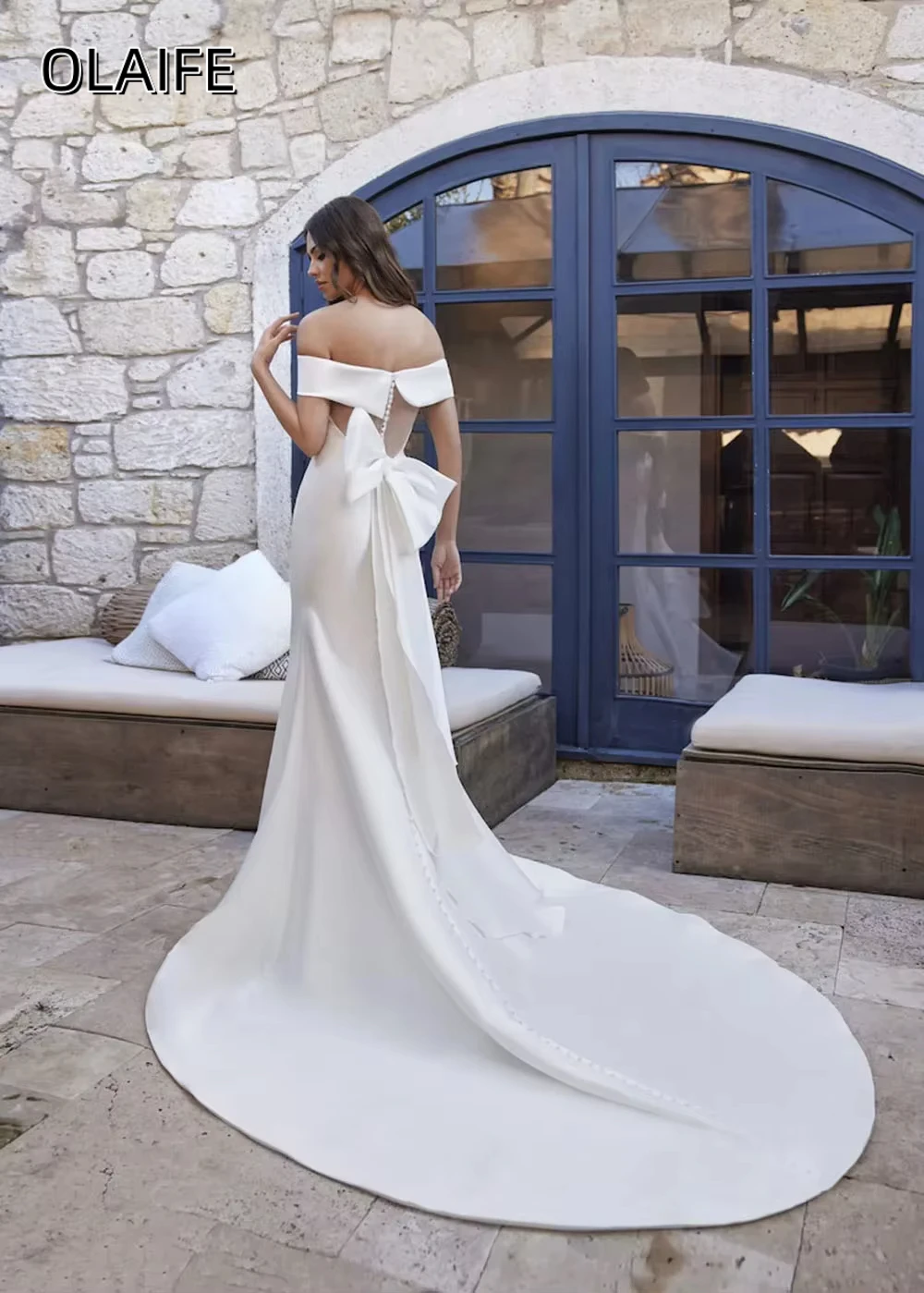 Olaife sereia cetim varredura vestidos de casamento fora do ombro vestidos de noiva com botões arco volta noivas robe de mariee novia