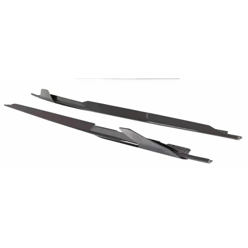 

High Quality Real Dry Carbon Fiber Side Skirts For 2019-2023 R8
