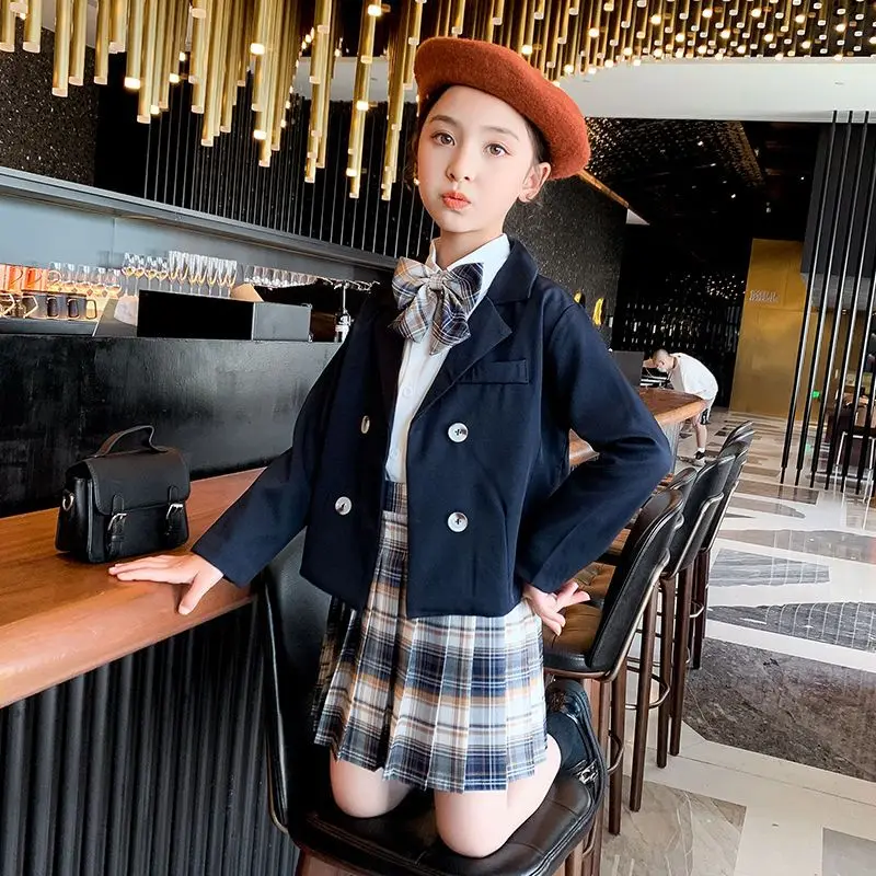 Ragazze College Style JK uniforme gonna a pieghe + camicie + cappotto invia calzino cravatta 2023 estate bambini grandi bambini scuola studente panni della tuta