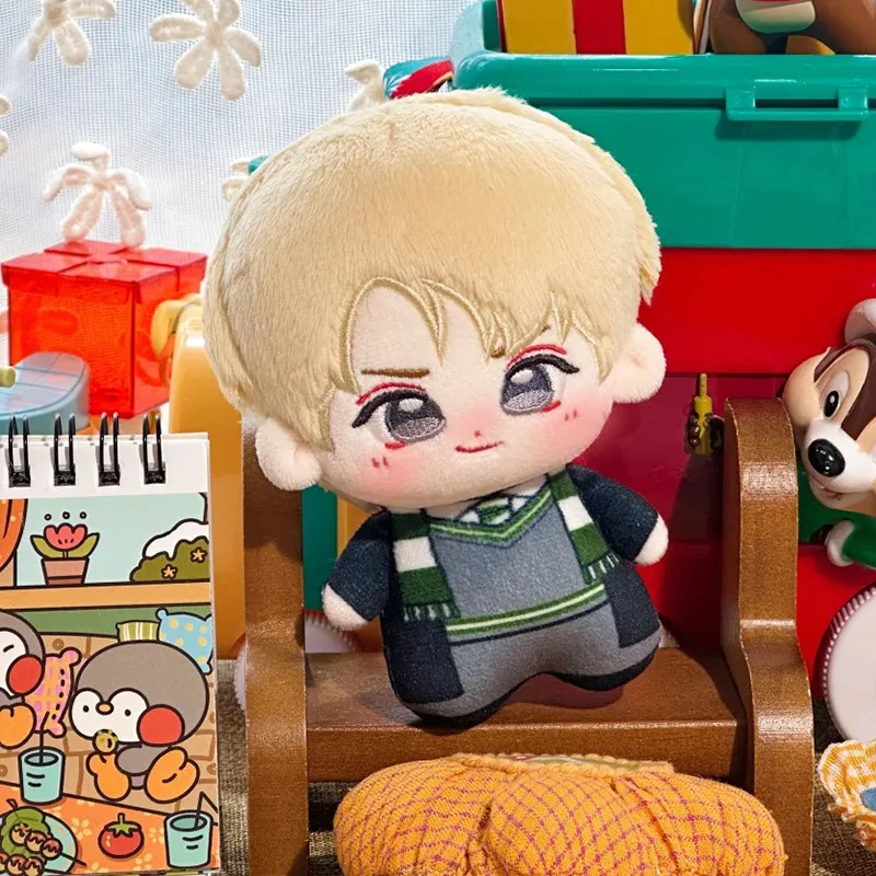 Porte-clés en peluche du monde magique, poupée du monde magique, accessoires pendentif de sac à dos, décoration pour Fans d'enfants, cadeaux d'anniversaire