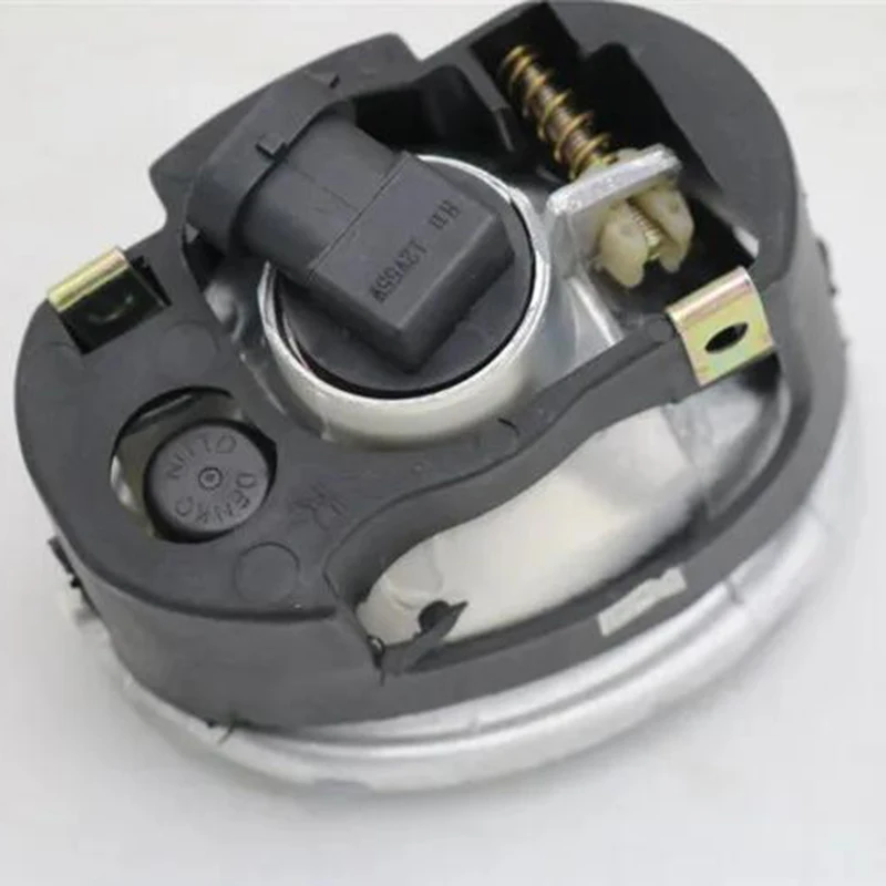 Front Fog Lamp for BYD F0 L3 F3 SURUI QIN E5 Car Accessories Front Fog Lamp Assembly Fog Light Assembly