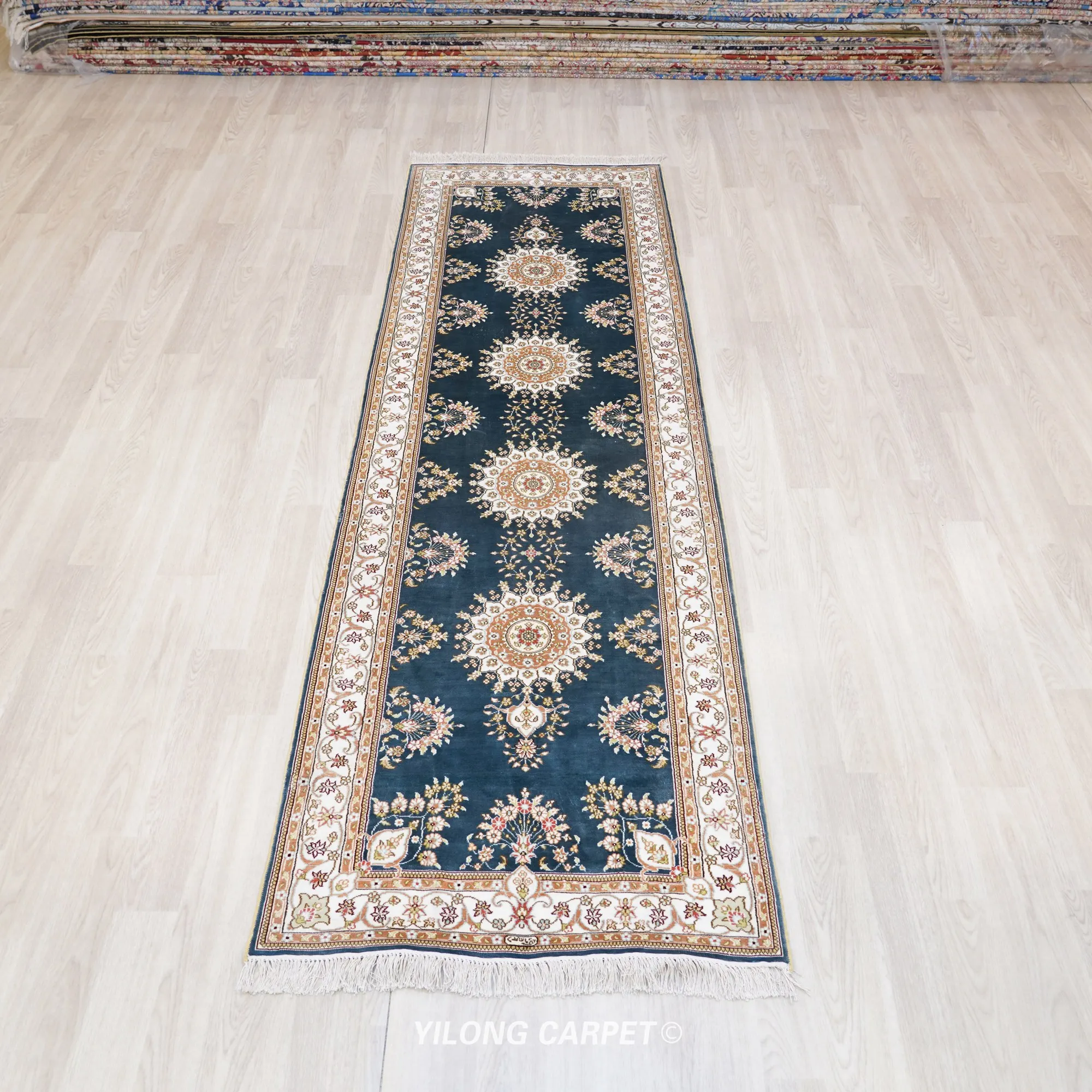 Yilong 2.5'x8' Blue Hand Knotted Hallway Silk Carpets Great Strip Rugs Runner (HF352B)