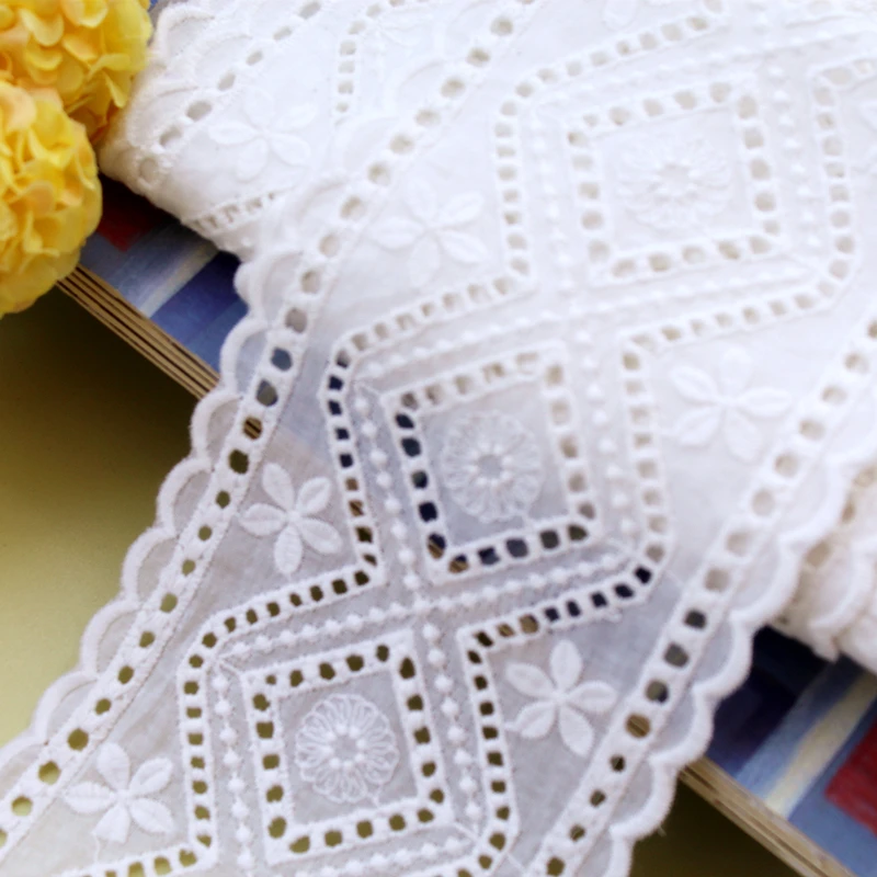 Handmade Floral Embroidery Lace Accessories, Exquisite Retro Cotton Fabric, Off White, 2Yard per Lot