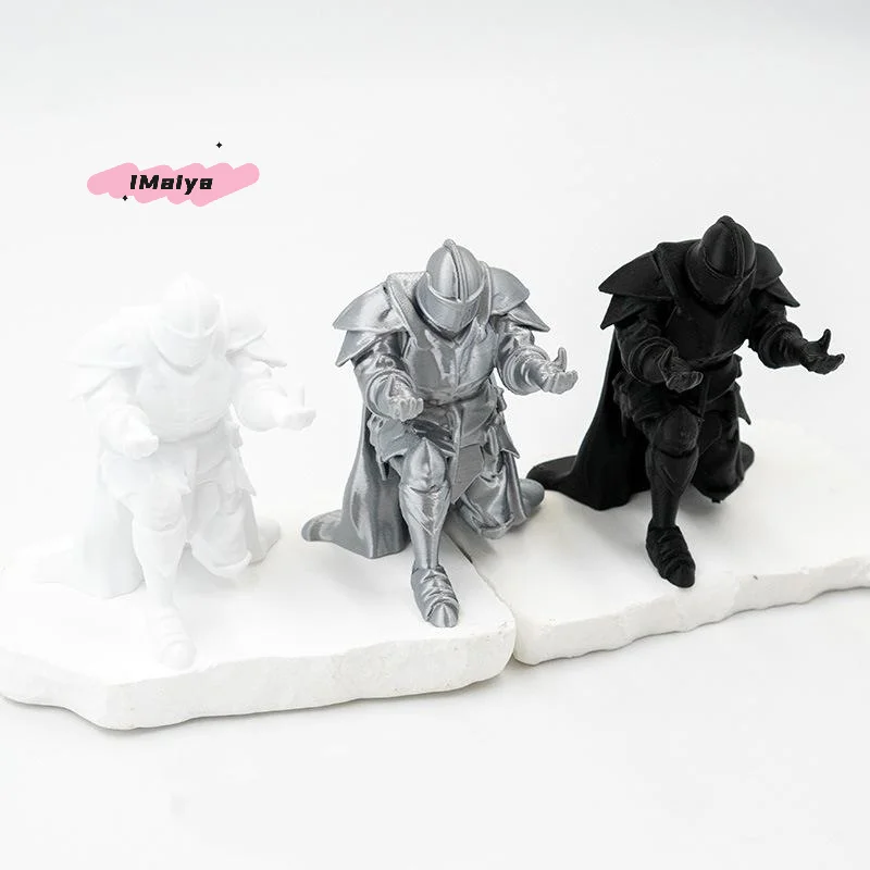 M-Creative Ninja-Style Single Kneeling Knight Pen Holder Armor Knight Kneeling Figurine Pen Holder Desktop Stand Storage Decor