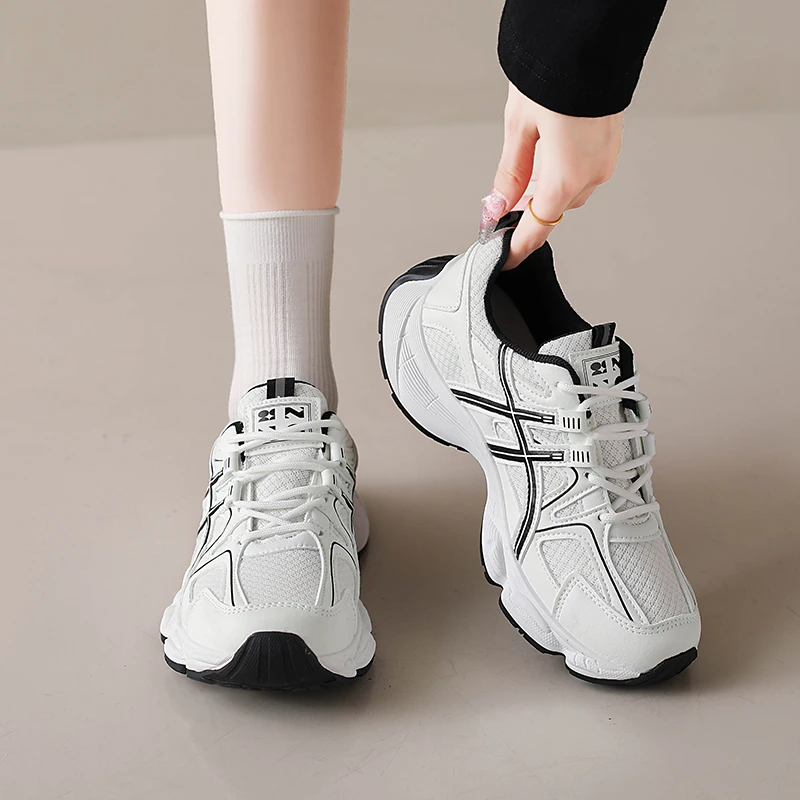 Women Casual Sneaker Comfortable Breathable 2026 New Brand Woman Platform Shoes Classic Stripe Designer Shoes Trend Sneakers view 4