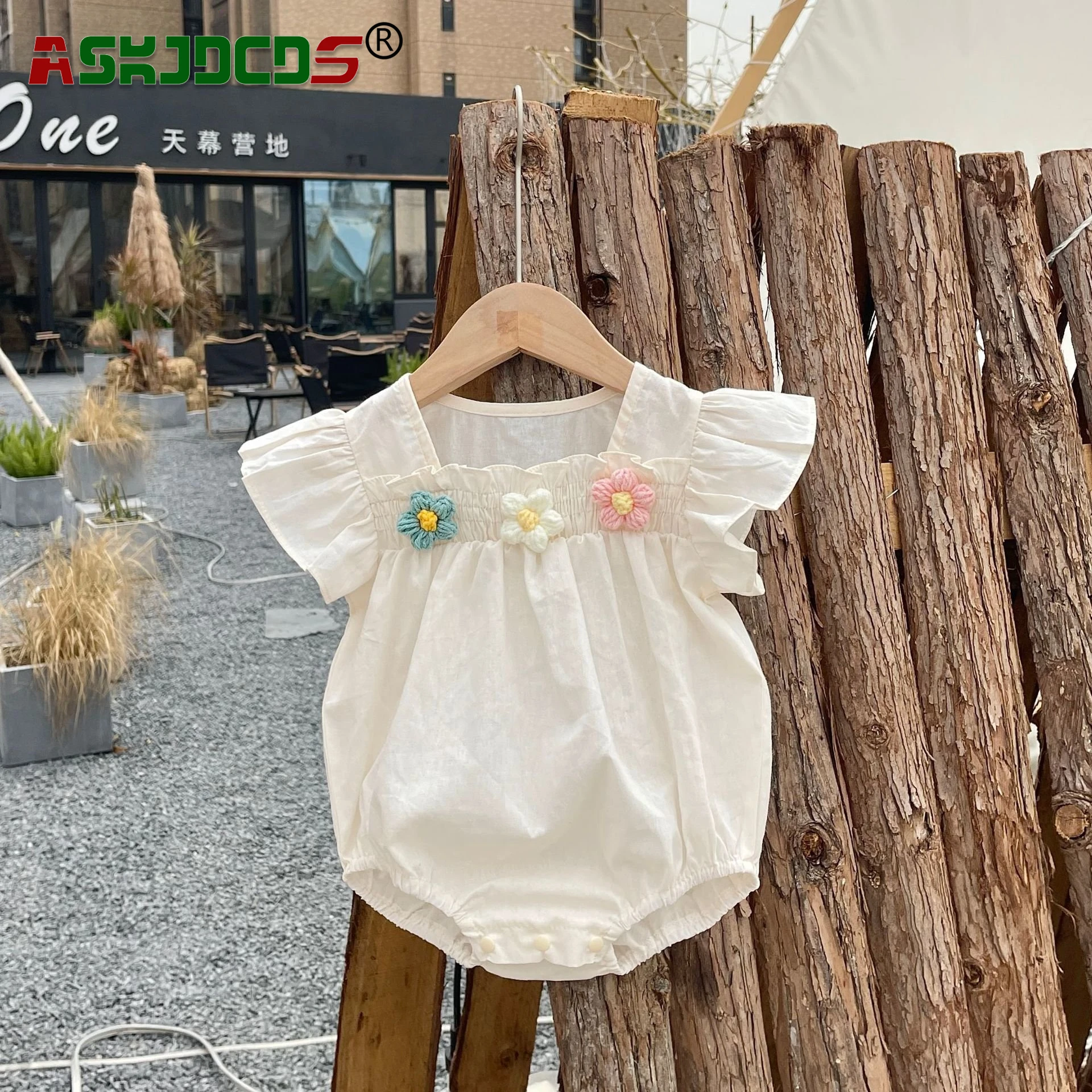 

2024 New In Summer Infant Kids Girls Fly Sleeve 3D Flower Cotton Jumpsuits Toddler Baby Outdoor Clothing Newborn Bodysuit 유아복